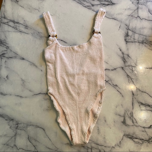 hunza G Other - NWT Hunza G Domino swimsuit